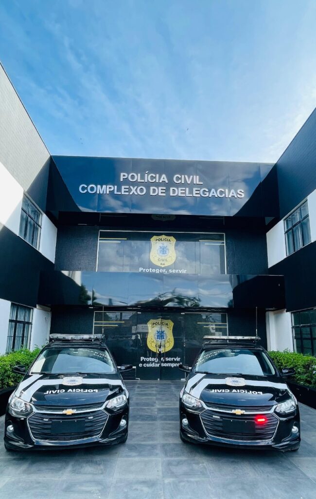 Jogador suspeito de estupro, extorsão e outros crimes é preso em Feira de Santana