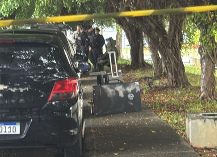 Mala suspeita no Itaigara é encontrada vazia após ação do Bope
