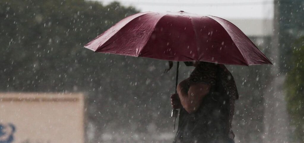 Inema emite alerta de chuva forte na Bahia