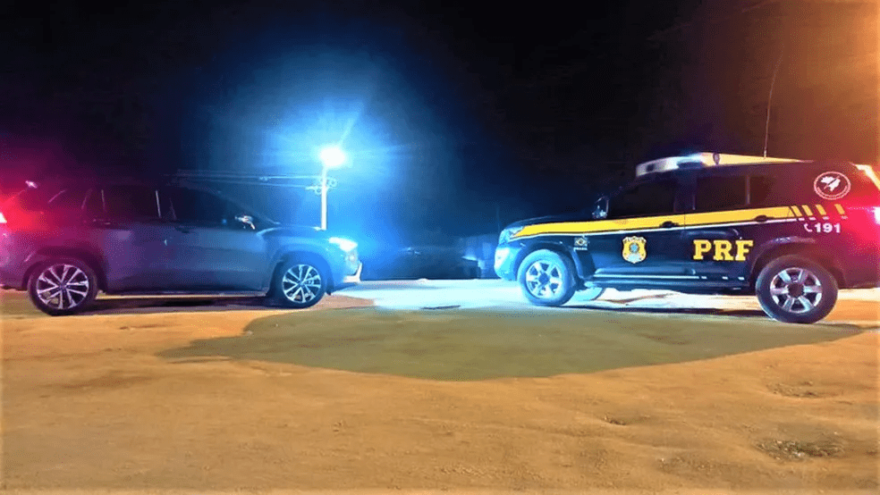 Homem é preso, após levar carro roubado do Rio de Janeiro até a Bahia
