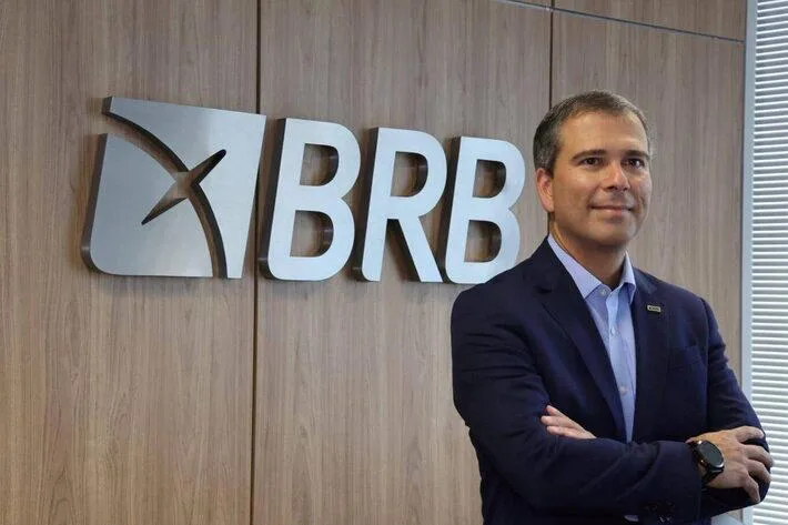 PF apura possível esquema de imóveis de luxo ligado a ex-presidente do BRB