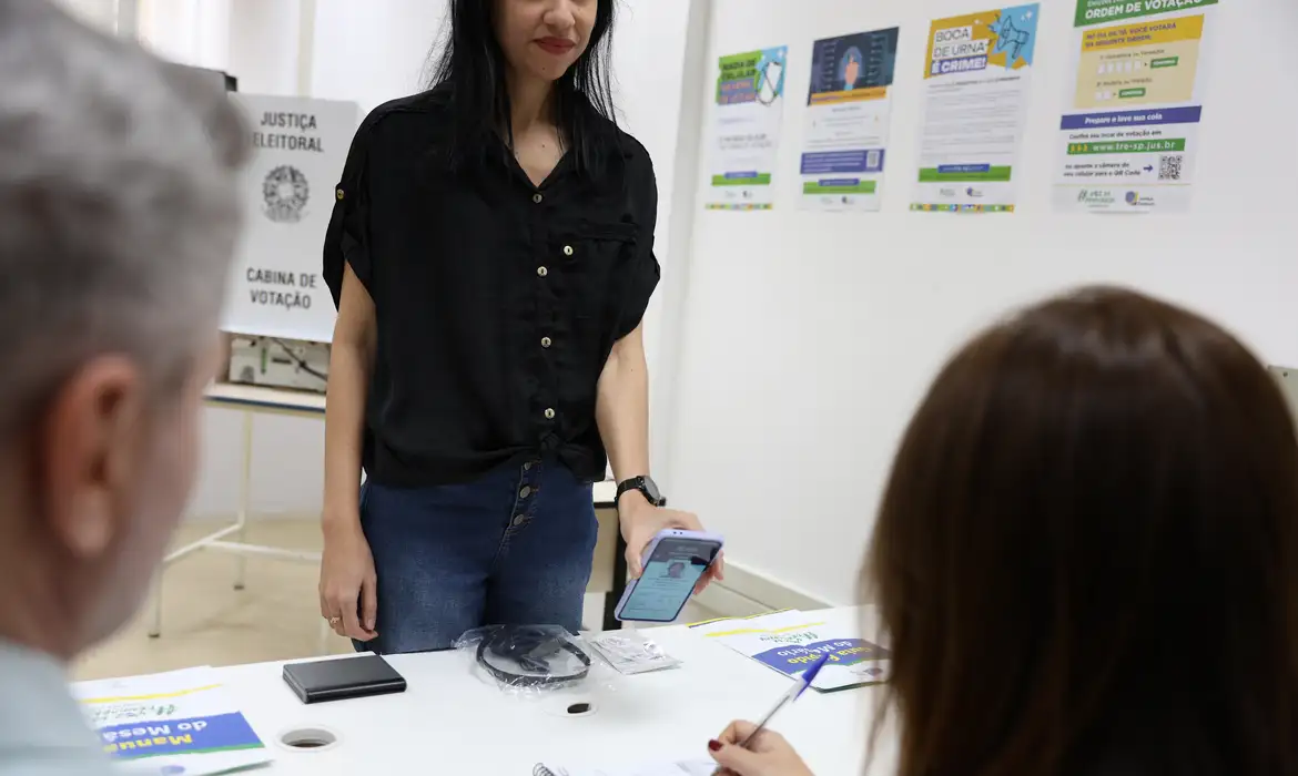 Propaganda eleitoral paga na imprensa termina nesta sexta-feira