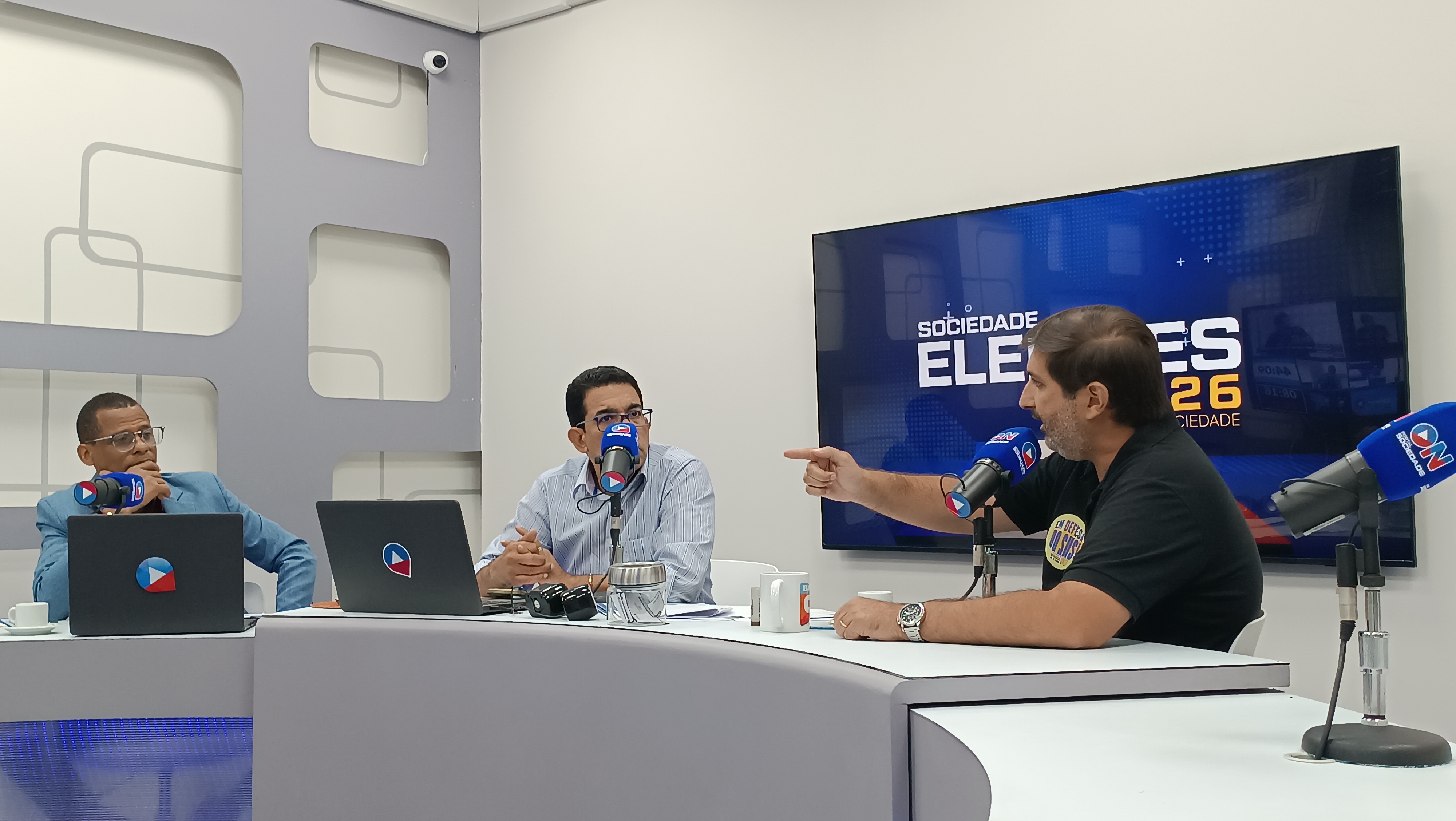 Aroldo Félix defende criação de salário mínimo baiano de R$ 3,2 mil