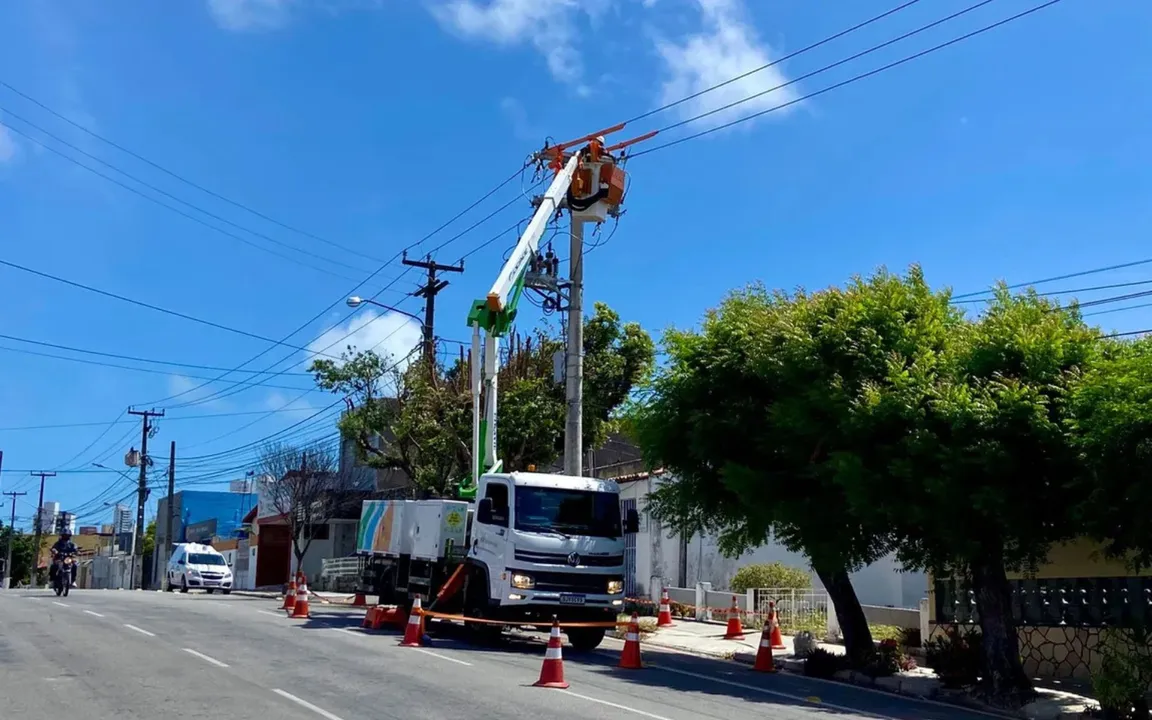 Sete bairros ficam sem energia em Salvador nesta quarta-feira (28)