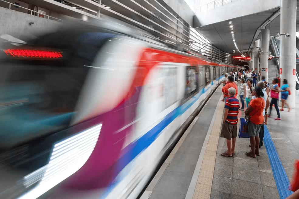 Metrô de Salvador vai funcionar 24h durante o Carnaval