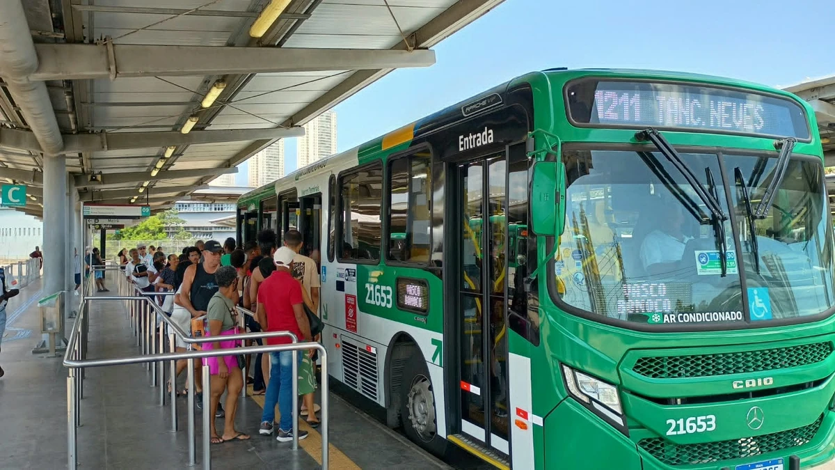 PF investiga atraso dos ônibus na Bahia e em outros quatro estados