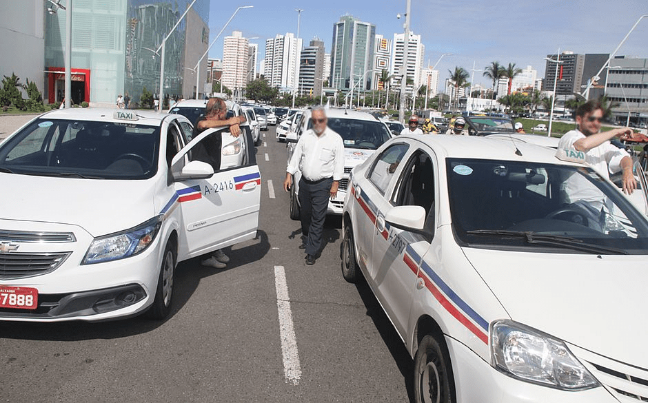 Taxistas terão direito à isenção de ISS e TFF em Salvador