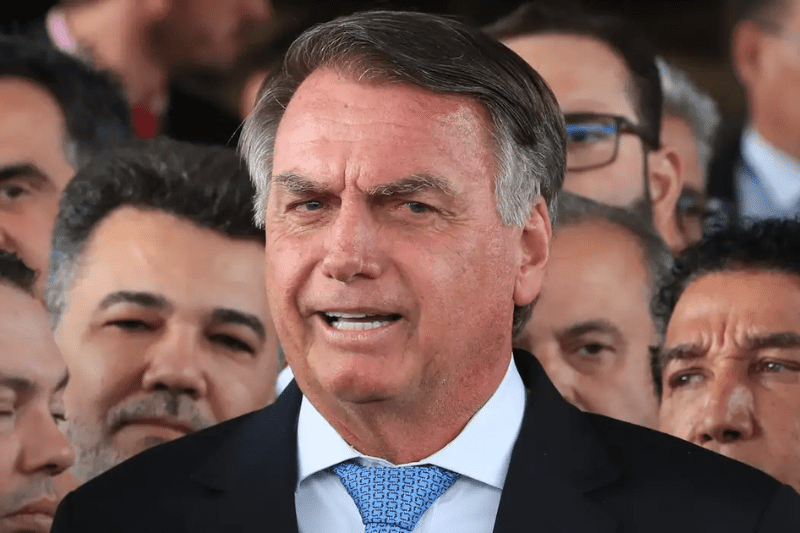 Defesa de Bolsonaro contesta decisão de Moraes e promete recorrer