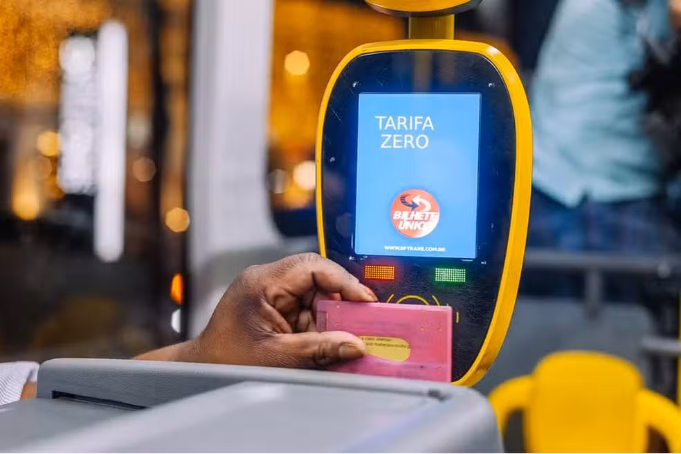 Lula propõe tarifa zero nos ônibus aos fins de semana