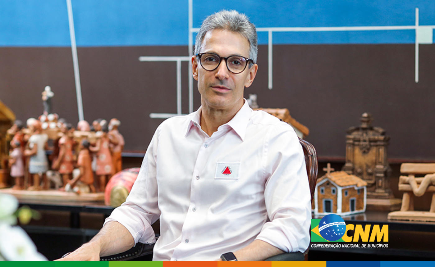 MPE leva à Justiça caso de celular usado por Zema durante votação