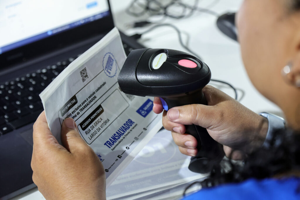 Transalvador retoma emissão de credenciais para vagas especiais em Salvador