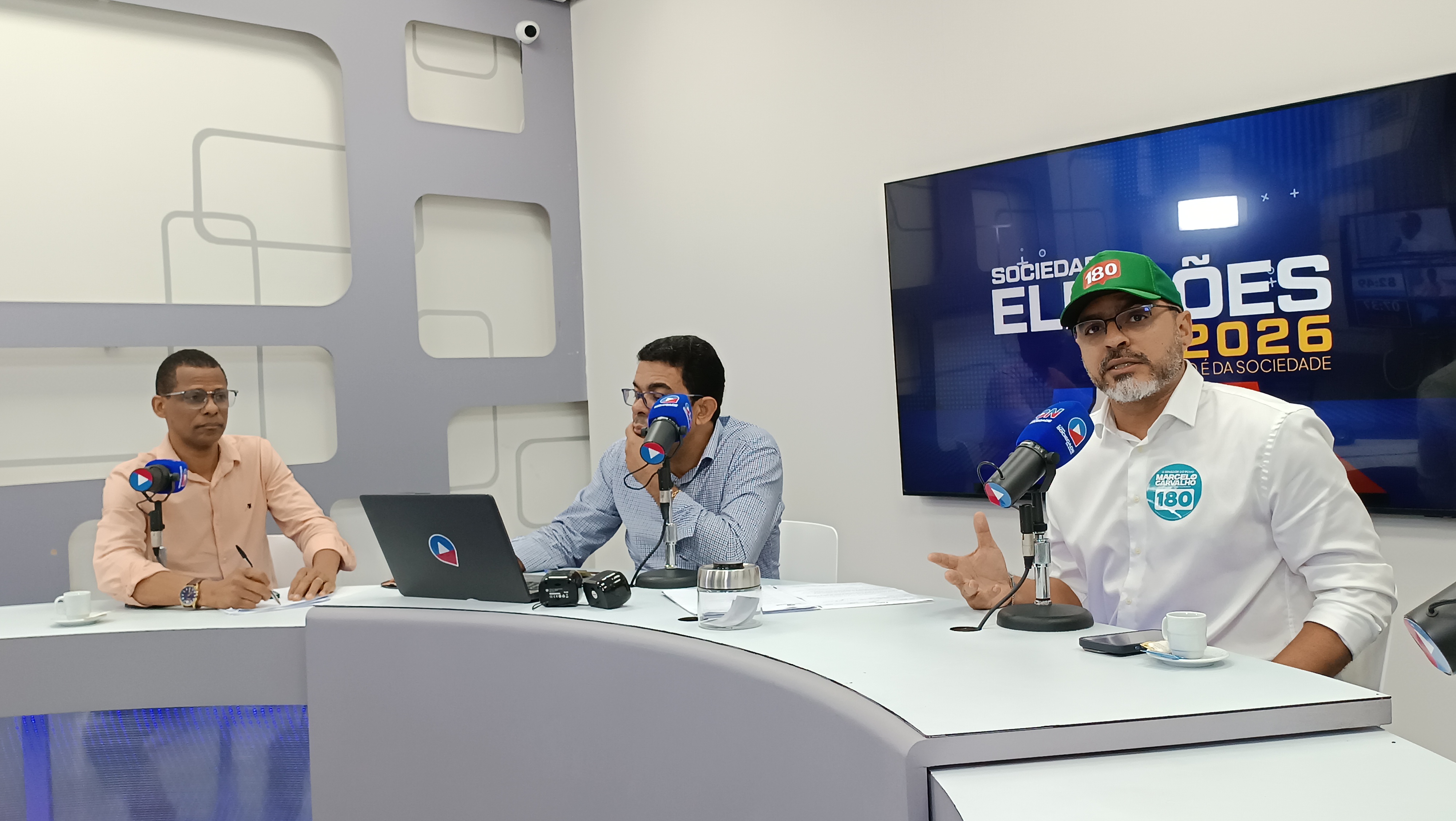 Marcelo Carvalho chama Angelo Coronel de “traidor” do povo baiano