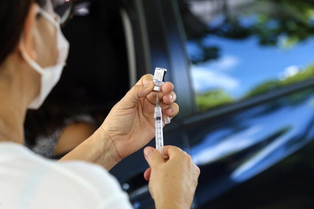 Vacina TAK-003 contra dengue é confirmada como segura e eficaz em meta-análise global