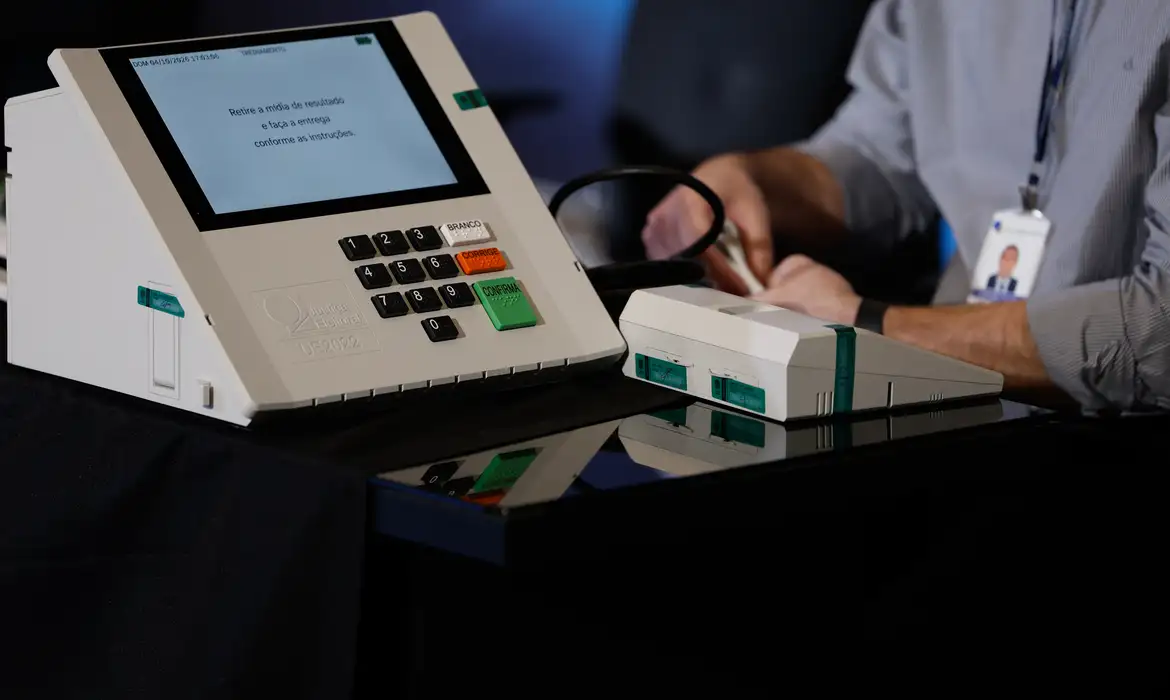 Código Eleitoral restringe prisão de candidatos a partir deste sábado