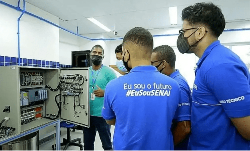 Senai Bahia abre inscrições para curso técnico com mais de 800 bolsas gratuitas