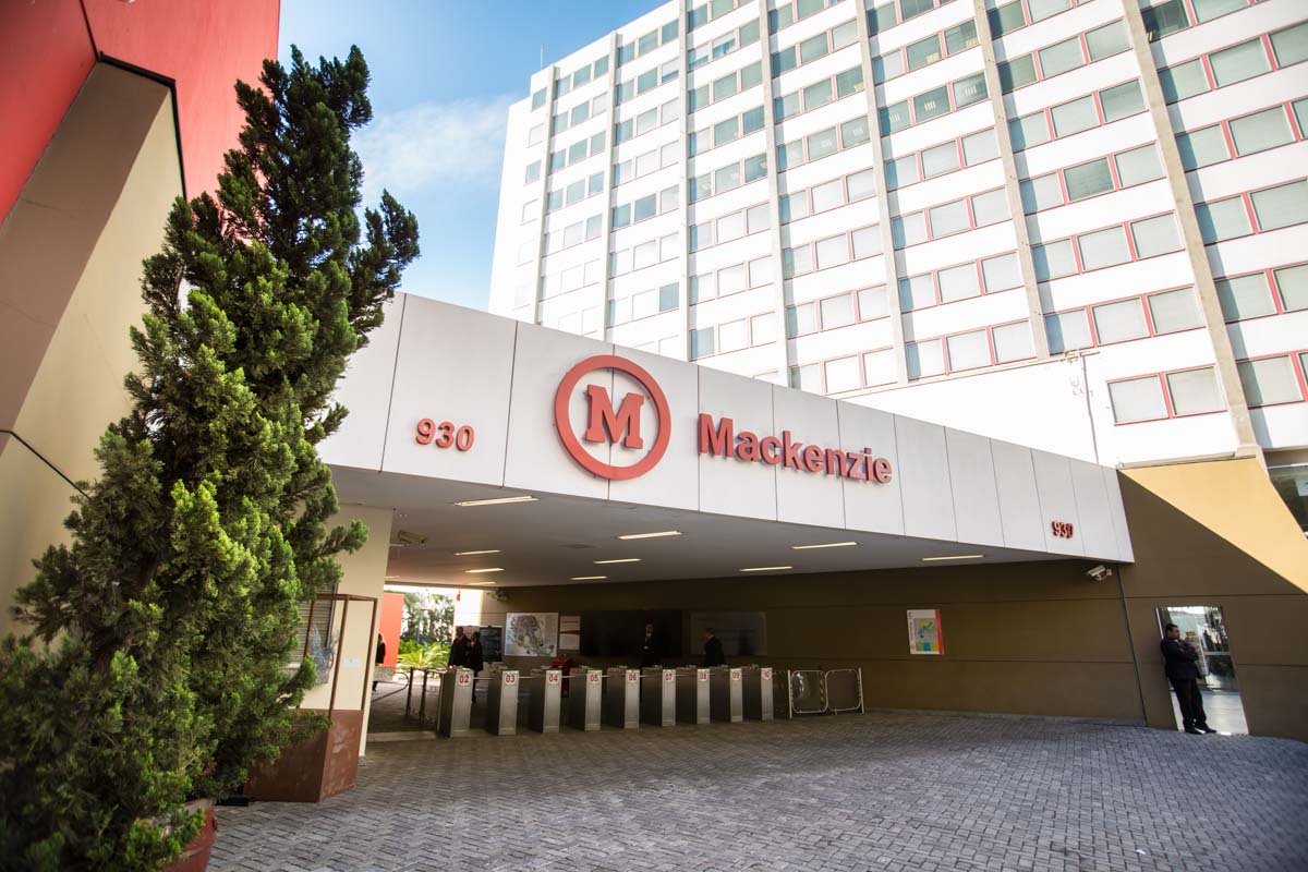 Mackenzie proíbe atos partidários após convocação de assembleia pró-Lula