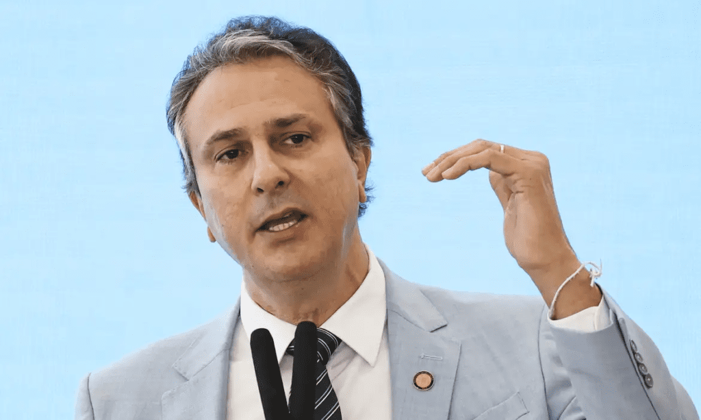 Inscrições no Enem 2024 superam 4,3 milhões, impulsionadas pelo programa Pé-de-Meia