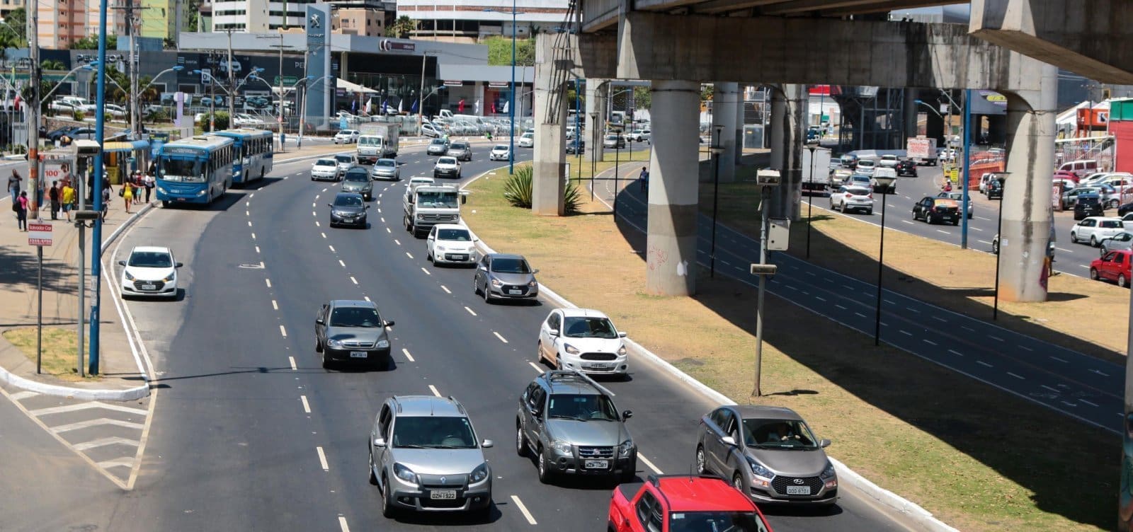 Bahia sanciona lei com descontos do IPVA e licenciamento