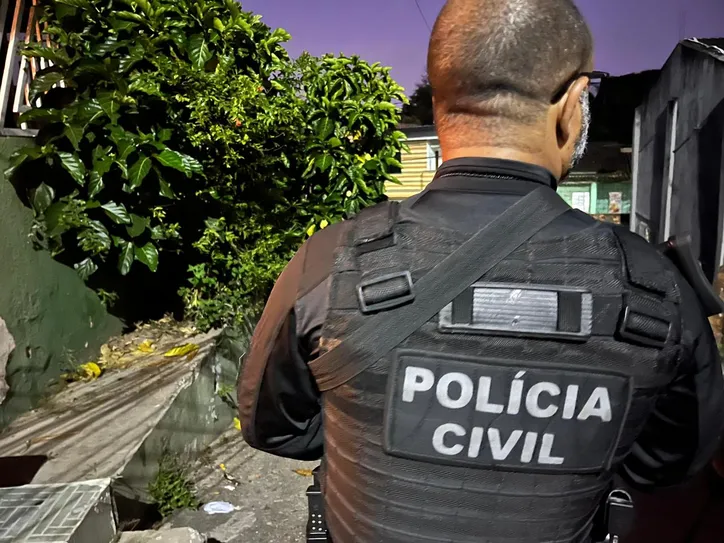 Servidores são presos em operação contra fraudes no Detran-BA