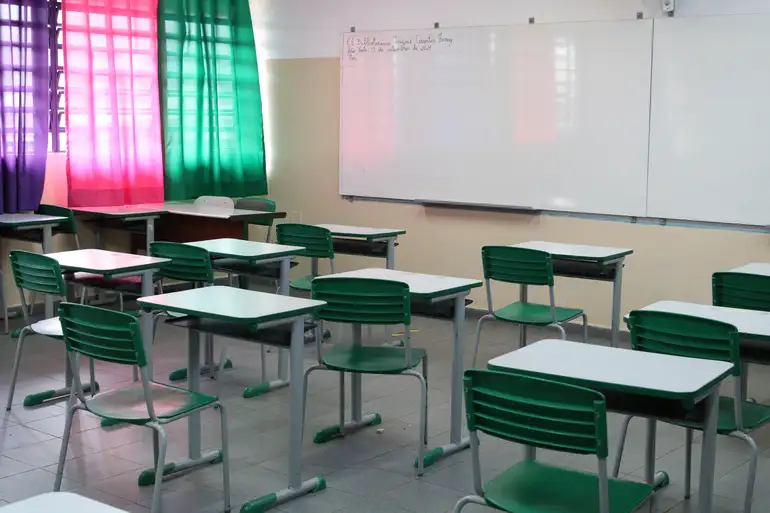 Estudante de 13 anos perde a visão após briga em colégio estadual na Bahia