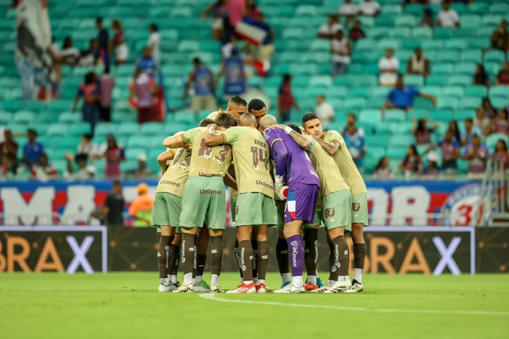 Bahia e Vitória vencem na rodada final e se classificam para as semifinais do Baianão