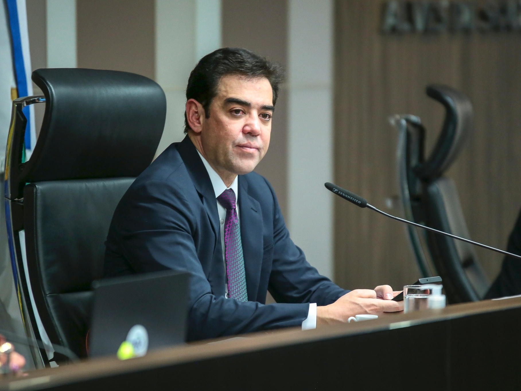 Ex-presidente do TCU confirma saída do tribunal