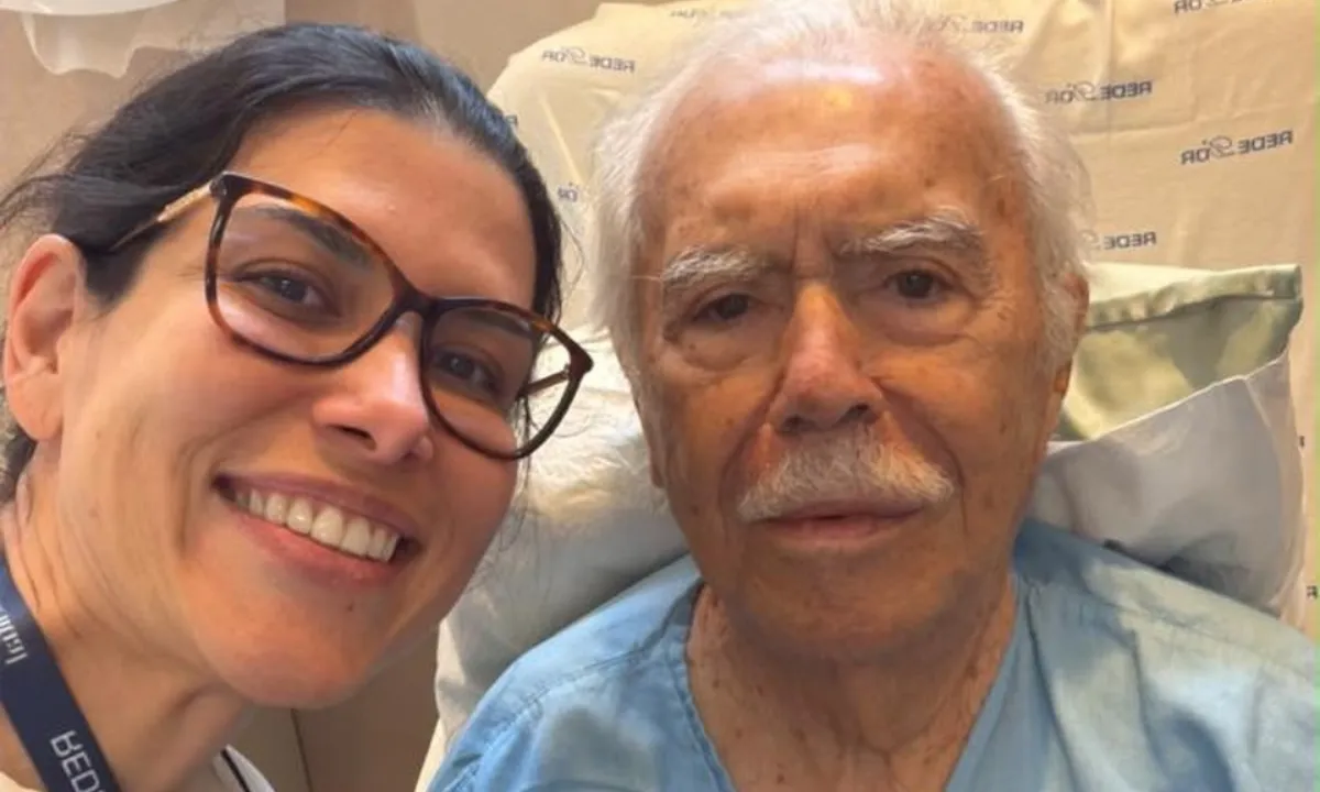 Ex-presidente José Sarney se recupera após cirurgia em São Luís