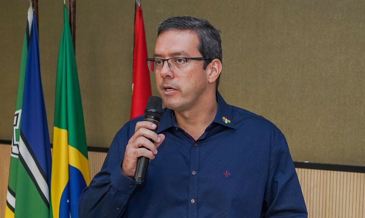 Dr. Furlan é eleito governador do Amapá no 1º turno