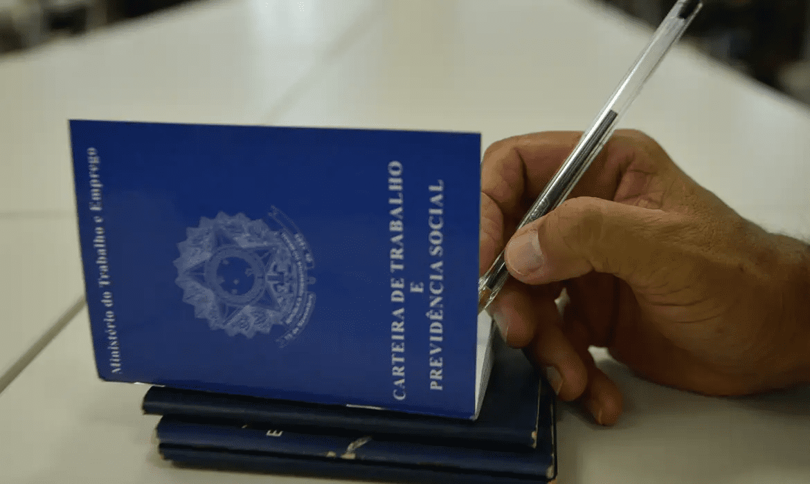 Feira de Empregabilidade terá mais de 8 mil vagas para jovens