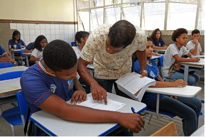 Estado convoca mais 747 professores e coordenadores pedagógicos aprovados em concurso público