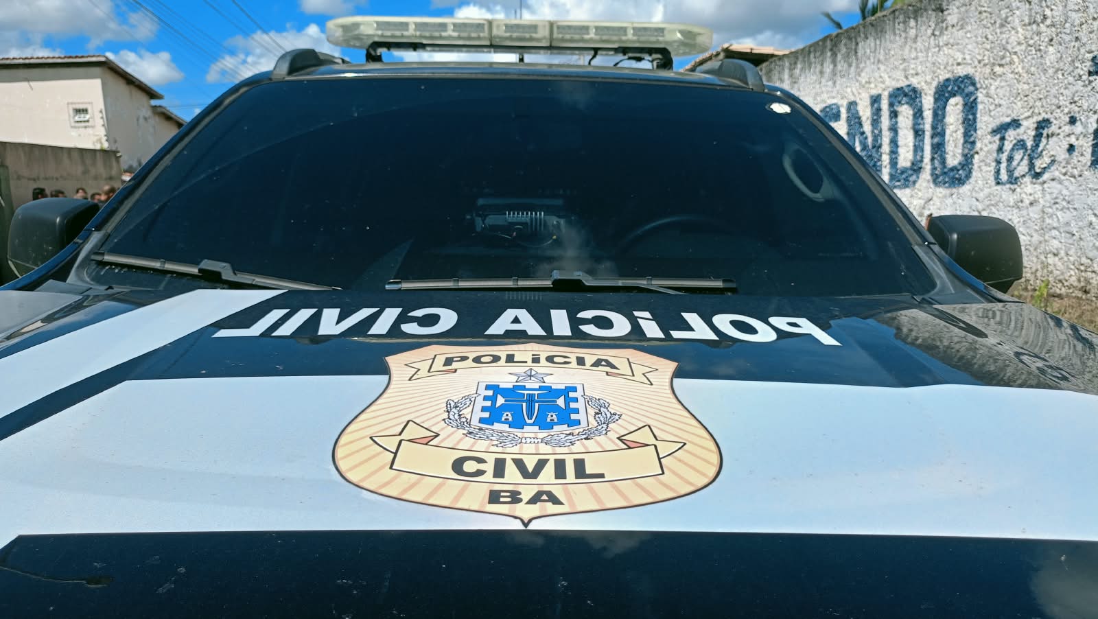 Homem tenta matar tio por disputa de terras