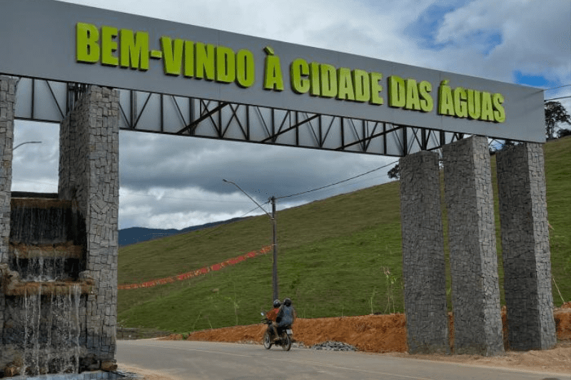 Itagi recebe investimentos em saúde e educação