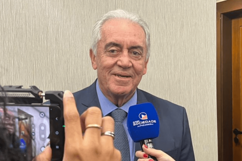 "Bolsonaro é preso por lei que ele mesmo sancionou", diz Otto Alencar