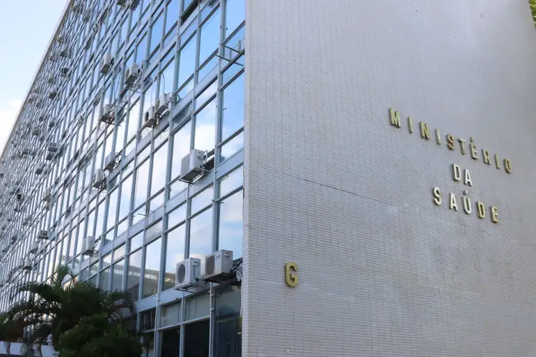 Parceria amplia atendimento do SUS com 600 mil procedimentos gratuitos em hospitais privados